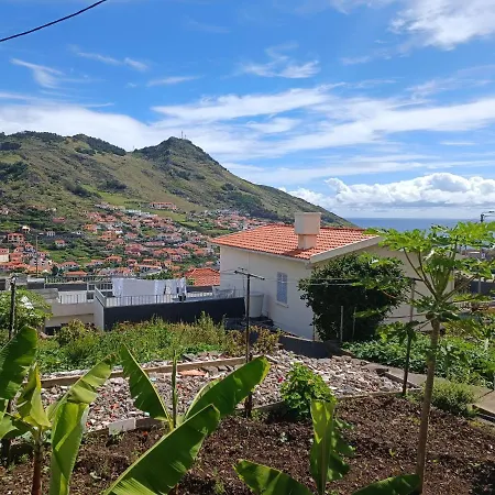 Gouveia Family Escape Apartment Machico  Exterior photo